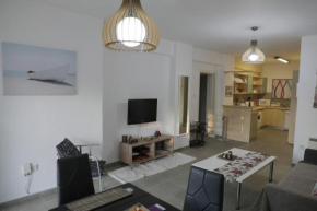 Bianco E U Apartment